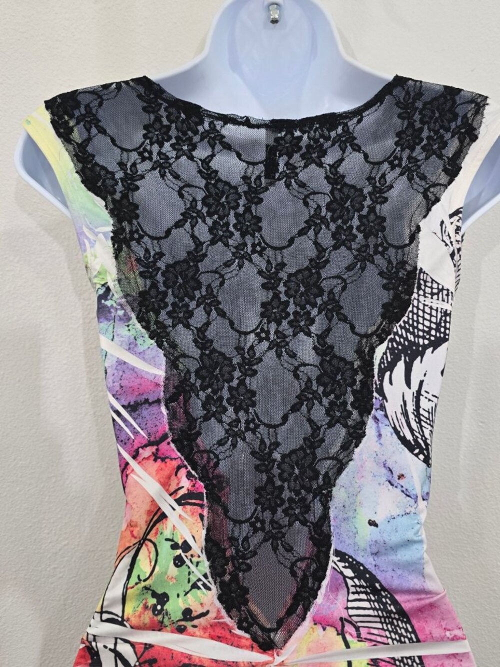 Cesarina ✦ Abstract Multicolor Cowl Neck Dress ✦ Lace Back Ruched Sides S - Picture 12 of 13